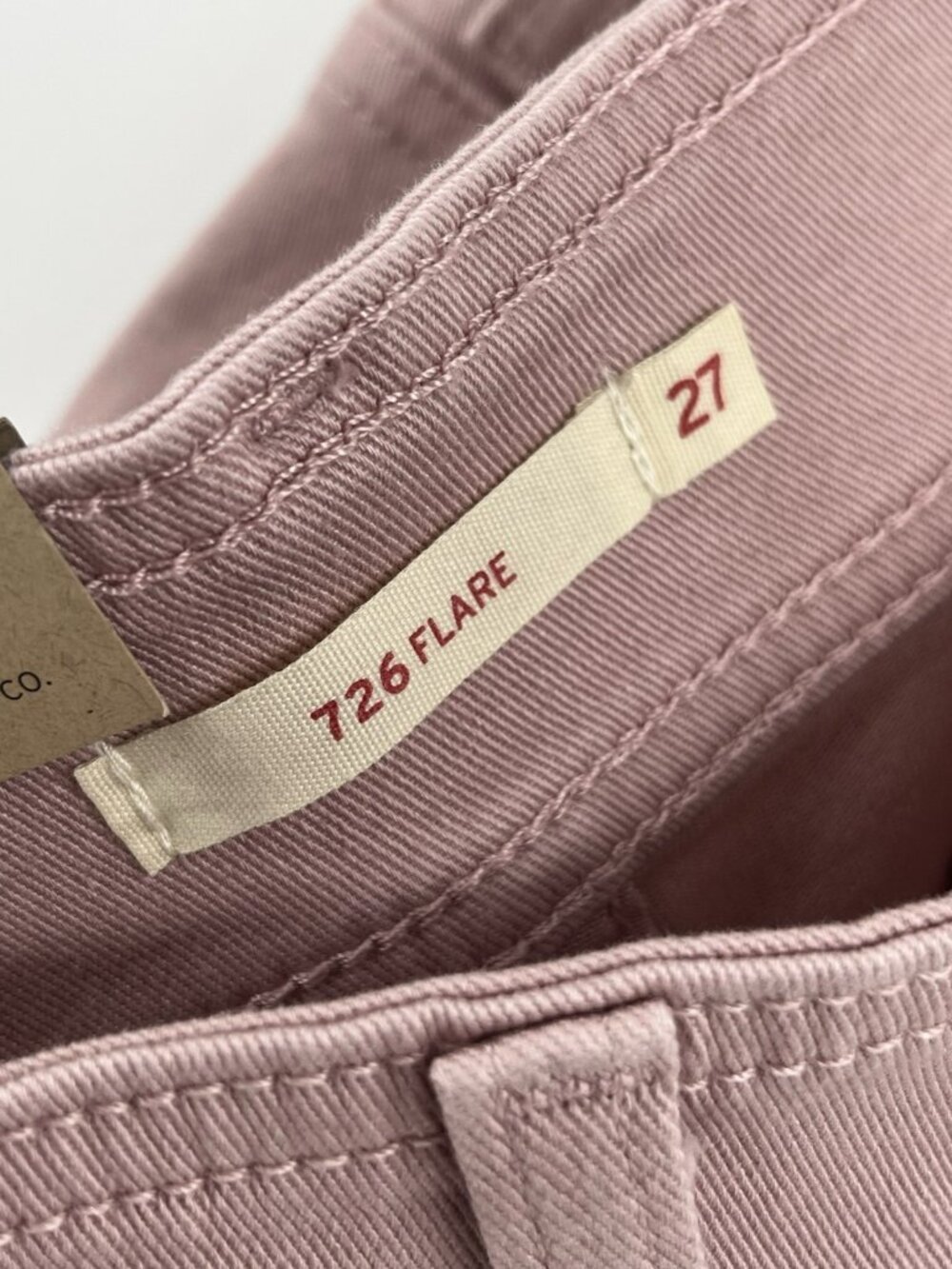 LEVI'S Women's Light Pink Denim 726 High Rise Flare Jeans NWT Size 27 - Picture 5 of 7